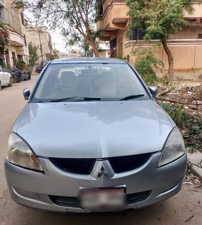 Mitsubishi Lancer  GLX Automatic