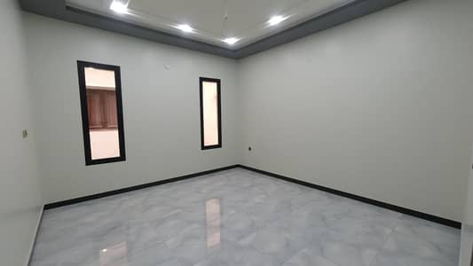 CALL 0304-2549342 FIRST FLOOR CORNER AVAILABLE FOR RENT FB AREA WEST OPEN EXCELLENT LOCATION