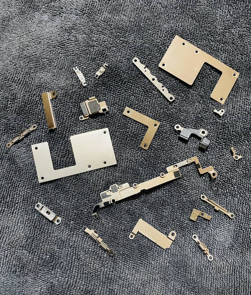 iPhone 11 Internal Brackets 0