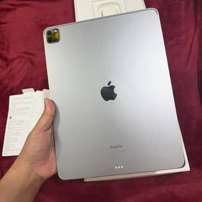 iPad pro m2 chip 6th Gen 256gb 12.9 inches for sale me