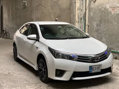 Toyota Corolla Altis 1.6 2015 Model