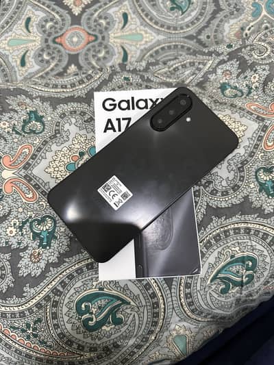Samsung A-17 8_256 hai brand new mobile