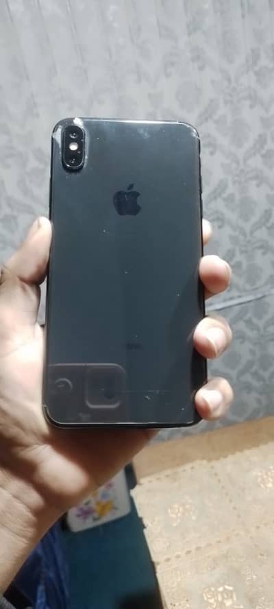 I phone xs max Esim active