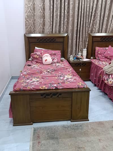 Single beds use for sale