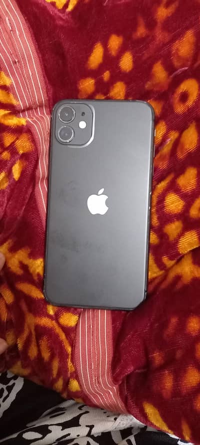 ifon 11 128gb in 10/10 condition in reasonable price