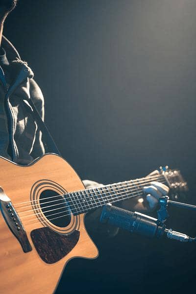 GUITAR CLASSES FOR BOYS, GIRLS & ELDERS