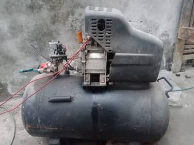 Air compressor