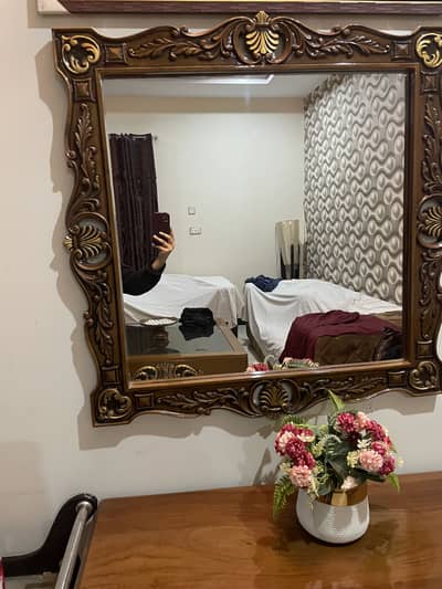 Wooden Brown console with highglass polish