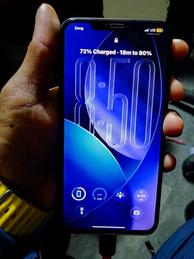 iPhone 11 Pro Max 256GB – PTA Approved Excellent Condition 03154229189