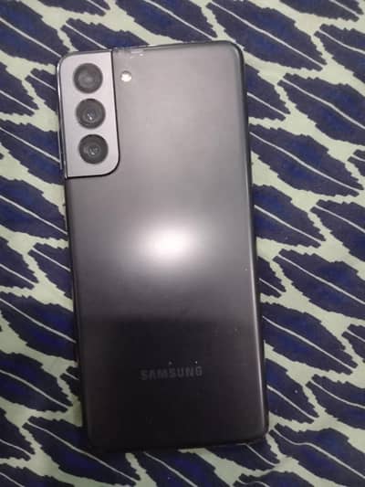 samsung S21 5g with box/charger all ok good condition non pta