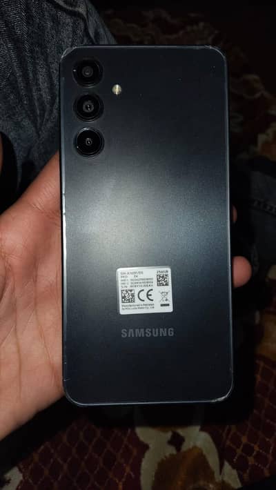 used 10/10 box available warranty 4 mounth no falt