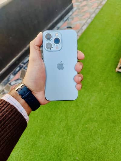 Iphone 13 pro factory unlock 256gb