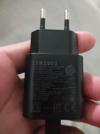 Samsung 25 watt fast charger