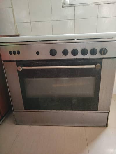 cooking range + oven