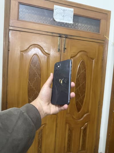 IPHONE 11 FACTORY UNLOCK