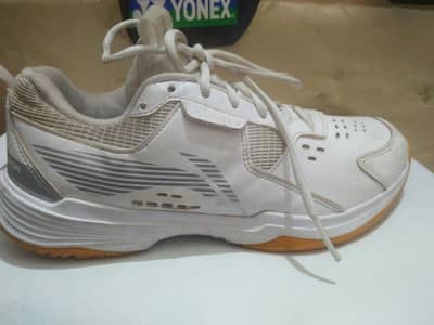 Badminton shoes | All sizes | 100% original | victor | Yonex | Asics