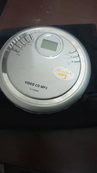 D-VJ8000 Portable VCD/CD/MP3 Player | Retro Discman with Remote