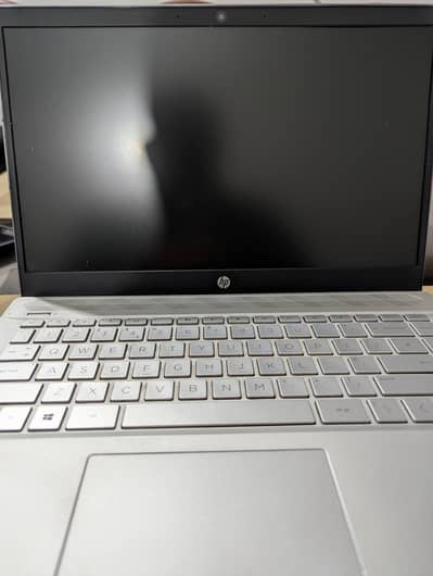 HP pavilion laptop 14-ce1015sa eight generation in good condition