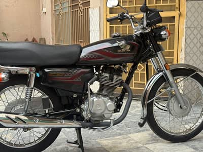 HONDA 2024 MODEL UP FOR SALE AND EXCHANGE