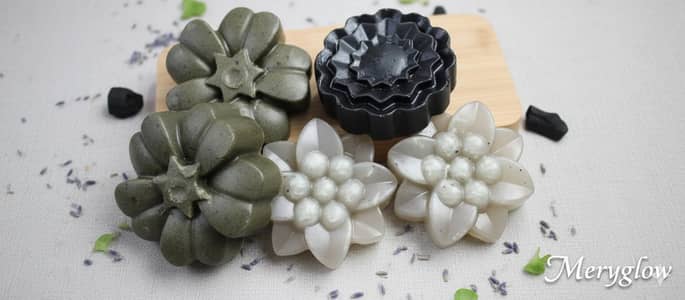 MeryGlow Herbal soap