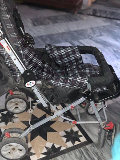 baby pram for sale everything ok