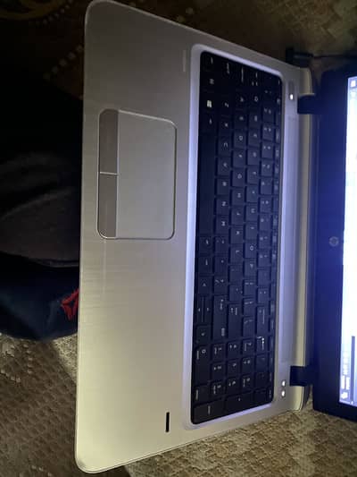 Hp laptop core i/5 gen 6th