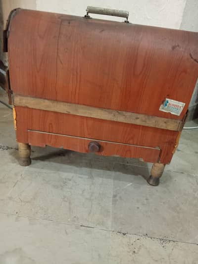 Salae machine Jo pico b krti hai