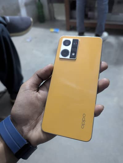 Oppo F21 Pro 8+5/128 Complete box