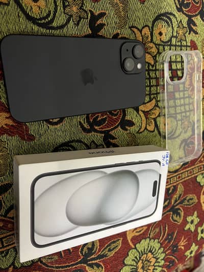 iPhone 15 just box open