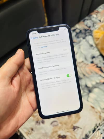 iphone XR canvard to 17pro