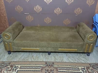 3 Seater Sofa Combed Golden Color For Sale