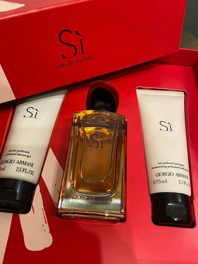 Giorgio armani si EAu de perfume gift set for sale