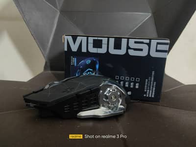 Wireless silent clicking mouse