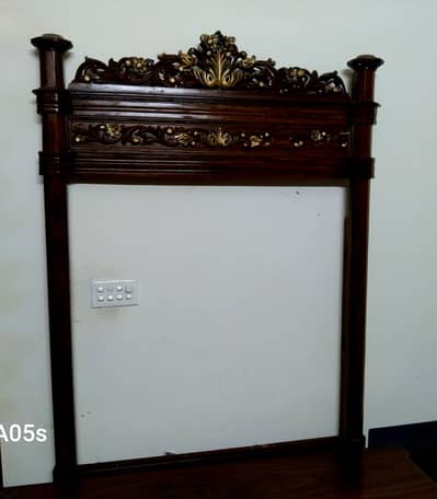 wooden chnioti bed set with dressing and side table almost new