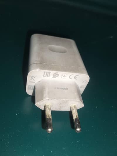 OppO Reno 12f 5G 45W Charger box pulled