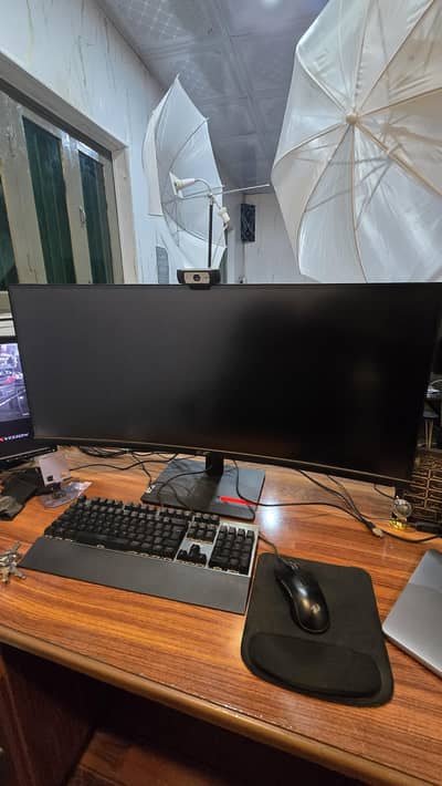 Acer 38" Ultra-wide 4K LED Monitor