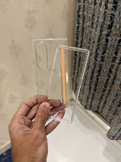 Samsung Galaxy Z Fold 6 Cases