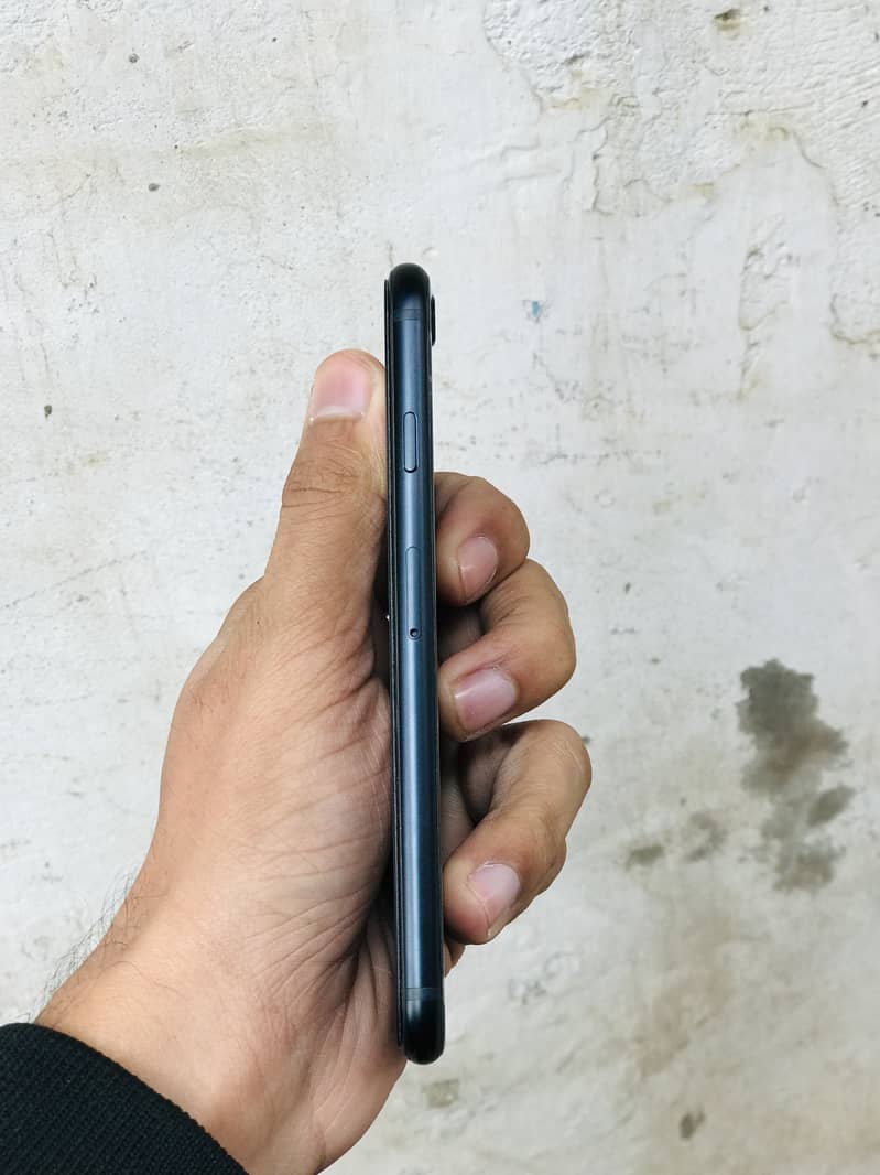 Iphone se 3rd generation 5