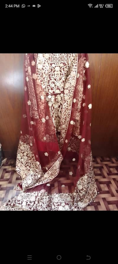 ek hi bar use hua h look bilkul new condition m h