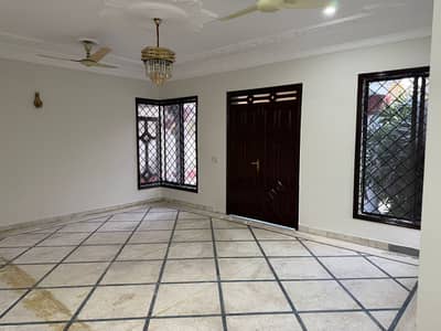 1 Kanal Double Story House Available For Rent In Model Town Lahore