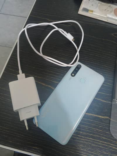 vivo mobile 6/128 available for sale