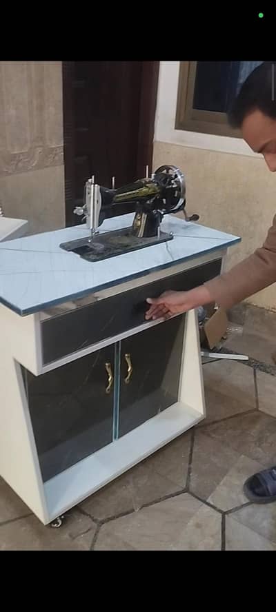 Silai machines ranks apni merzi k colore me tyar krwayn