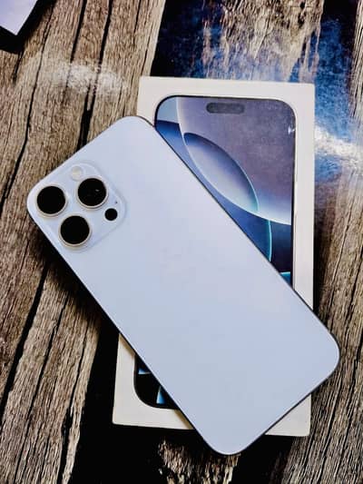 iphone 16promax Factory unlocke 256gb