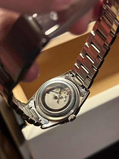 Rolex oyster perpetual superlative chronometer officially certified