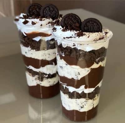 cakes in jar