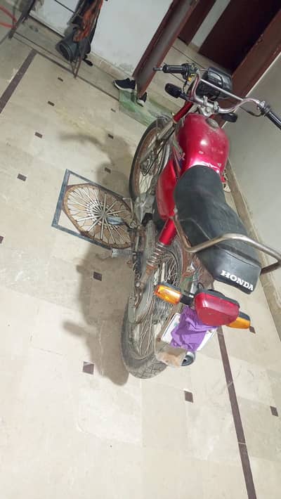 United plus 100. . .