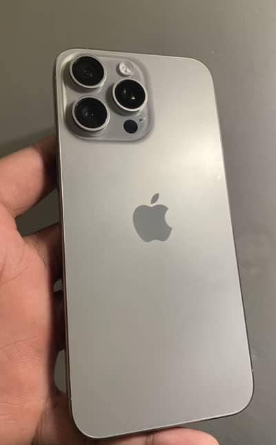 iPhone 15 pro max - HK Model with box