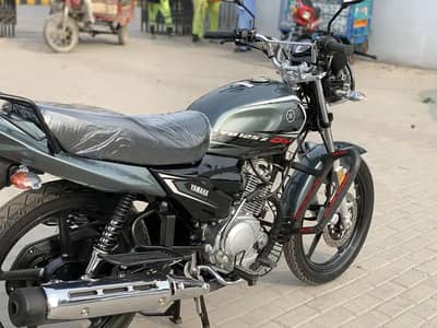Yamaha YBZ DX 125 urjent for sale 1000 chla jenune first owner