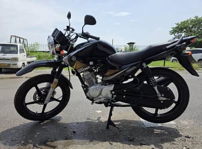 Yamaha 125G Black | 2025 Model | Only 510 KM | Excellent Condition