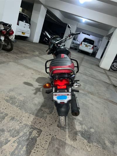 Unique UD 100, Alloy Rims, 2018 Model black